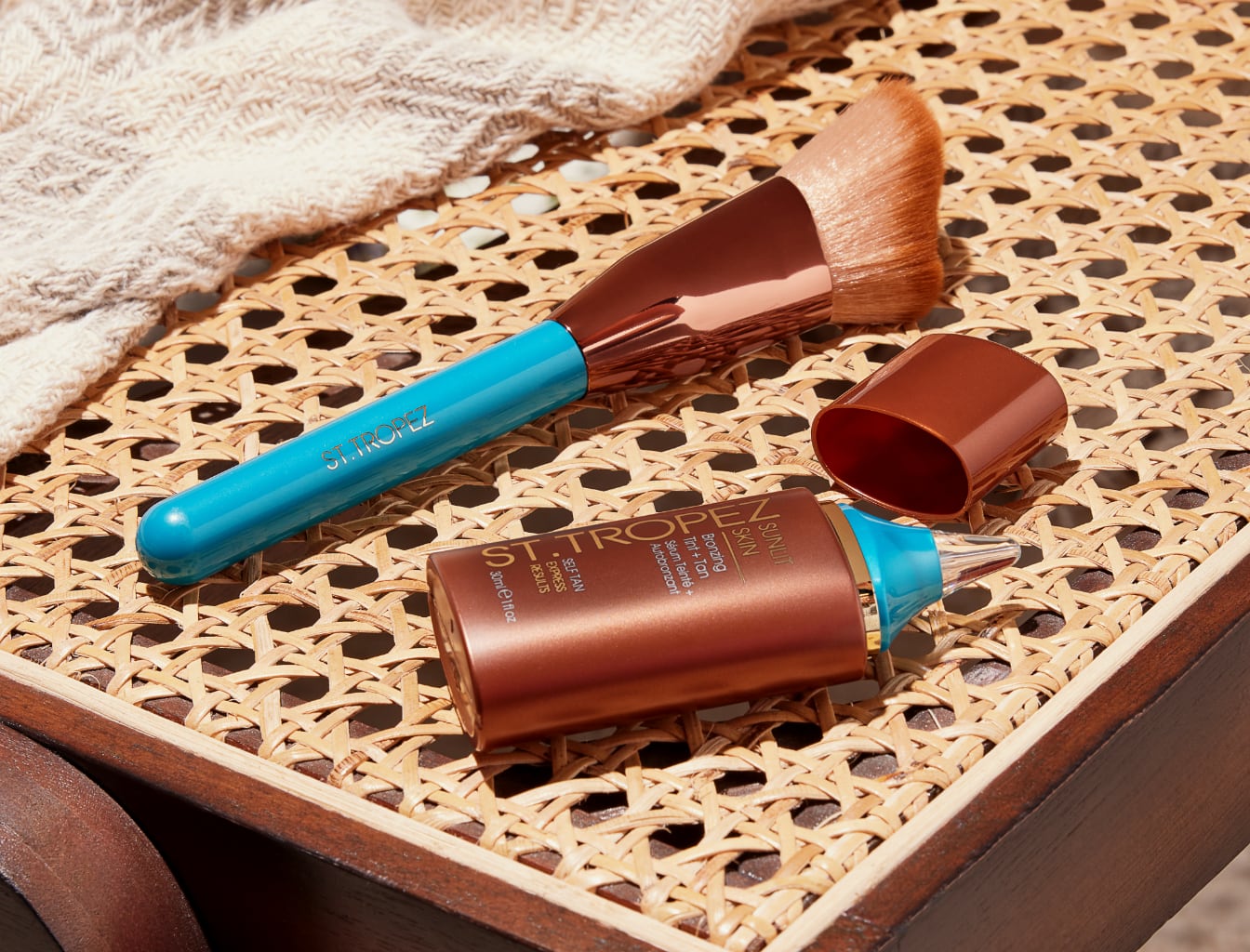 Ultimate Tan Face Brush